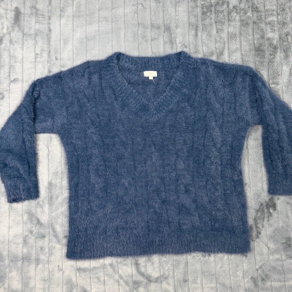 Lucky Brand Blue Eyelash Cable Knit V-Neck Sweater Womens Large Fuzzy Pullover